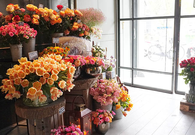De Beauty Store pop-up bloemen supermarkt in Amsterdam
